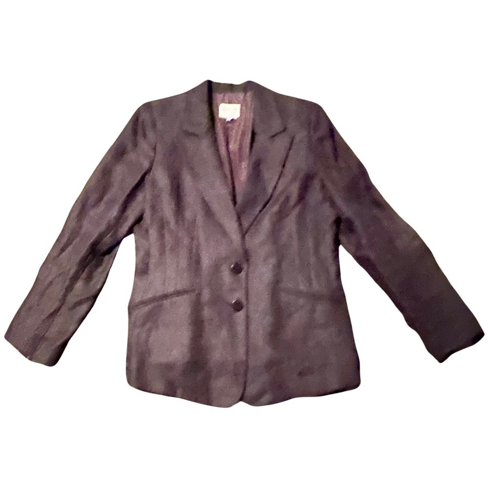 Armani Collezioni Black Blazer with Notched Lapels and Structured Shoulders